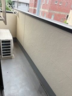 洗足邨のバルコニー|暖かな日差しのふりそそぐバルコニー