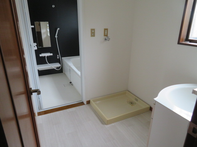 藤岡市本郷　中古1590の独立洗面台