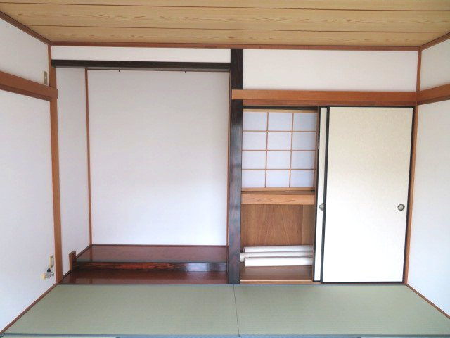藤岡市本郷　中古1590の和室
