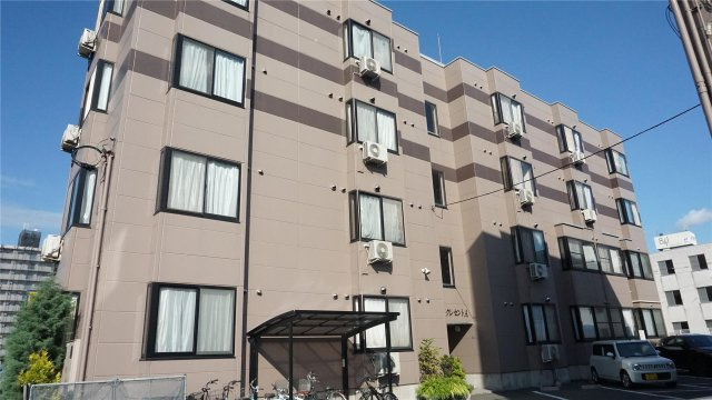 ドミール・クレセントA