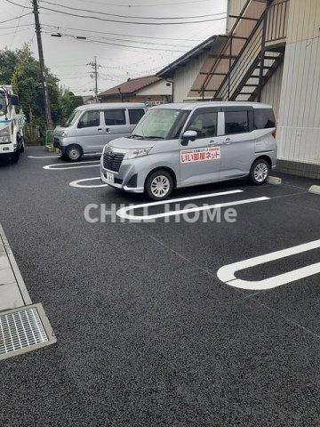 キング・ガーデンの駐車場|当社、チルホームのHPもご覧ください(^^)/物件情報多数♪