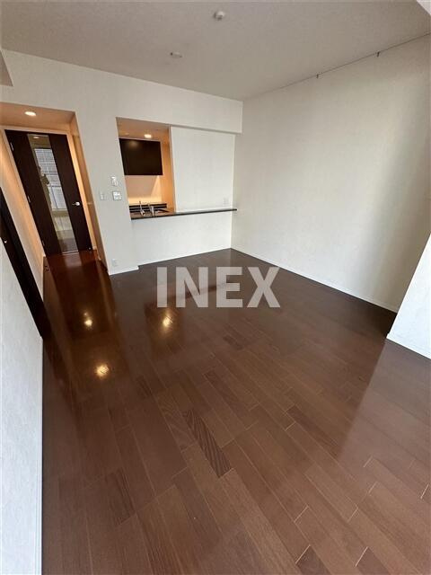 横浜市西区みなとみらい４丁目の賃貸マンションの内装