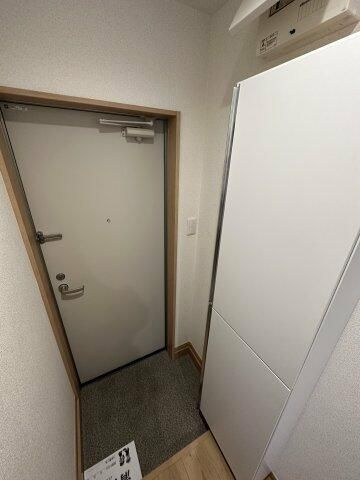 グランジュテ生麦の玄関