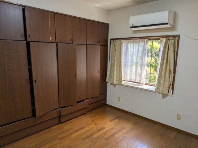 下北方観音免の洋室