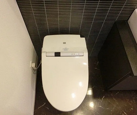 【トイレ】