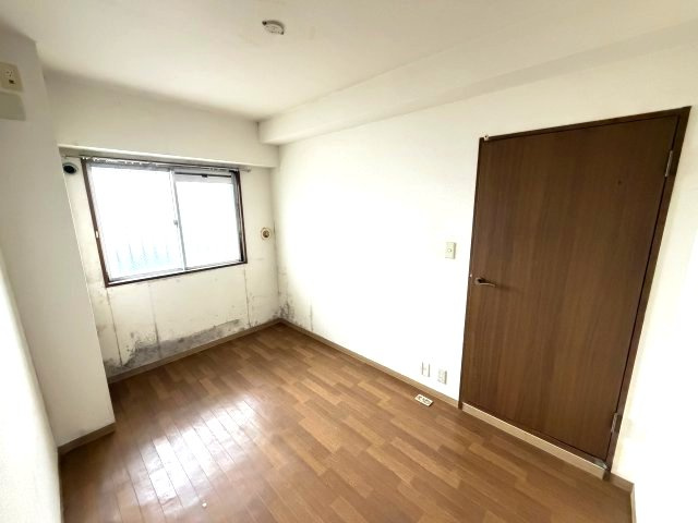 シントウキョウビルの子供部屋