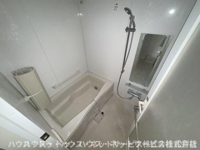 第16シントウキョウビルの浴室