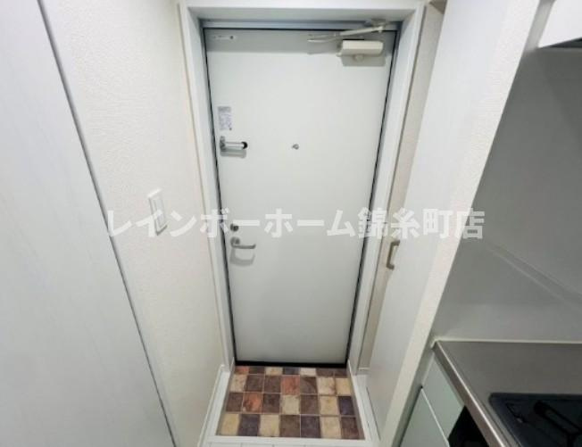 ブラン堀切菖蒲園の玄関