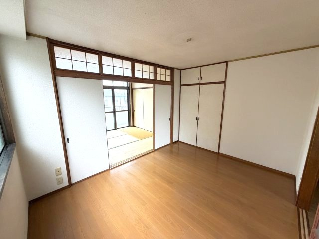 フォレストパーク松戸の洋室
