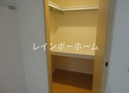 アメニティ本中山の収納