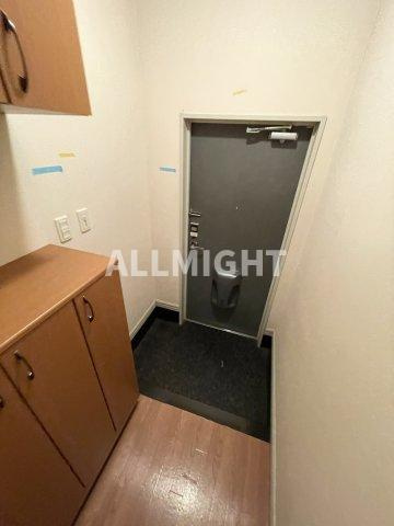 稲城市百村のアパートの玄関|★お部屋探しはオールマイト不動産までご相談下さい♪