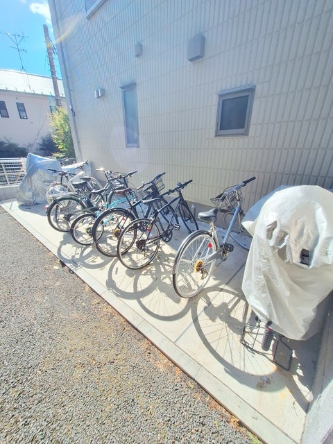 ココン北沢のその他共用部分|自転車置き場