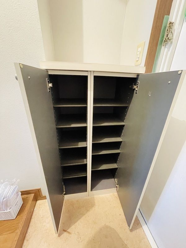 峰マンション の玄関