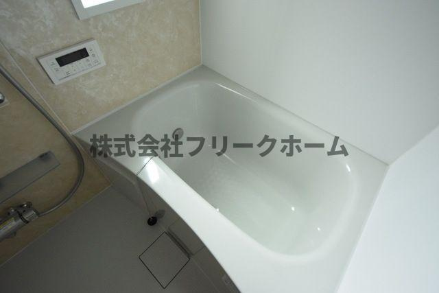 三鷹市下連雀３丁目の賃貸マンションの浴室|別部屋参考写真