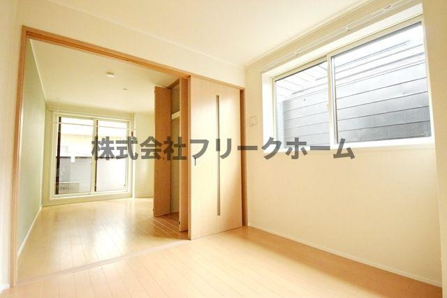 三鷹市下連雀３丁目の賃貸マンションの居間・リビング|別部屋参考写真