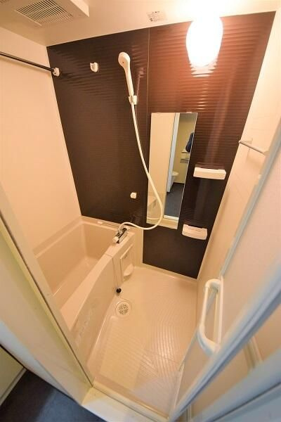 ＳＨＯＫＥＮ　Ｒｅｓｉｄｅｎｃｅ板橋区役所前の浴室