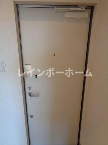 グランデ的場の玄関