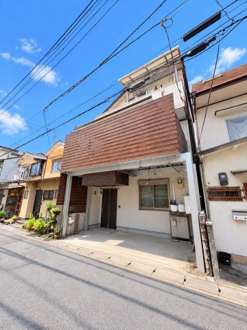 太秦馬塚町の外観|※掲載写真はプライベート保護の為、家具・調度品をCG処理で削除しています。