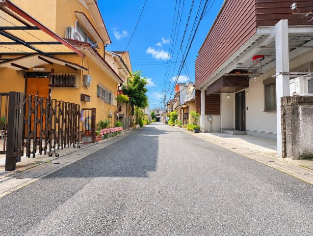 太秦馬塚町の前面道路含む現地写真