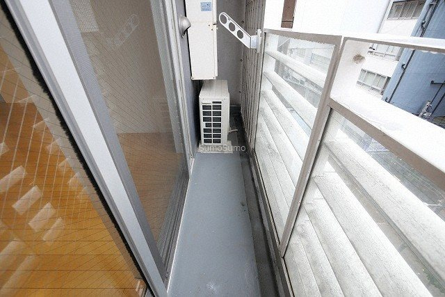 アーバネックス淀屋橋のバルコニー