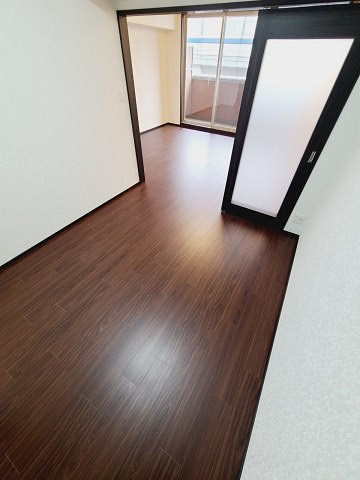 プレジオ西宮今津の寝室