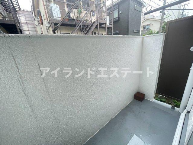 ドミールヒサカ　駅近　女性限定　LUUP有　敷金礼金0のバルコニー