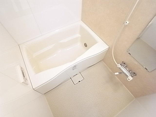 PINO甲東園の浴室