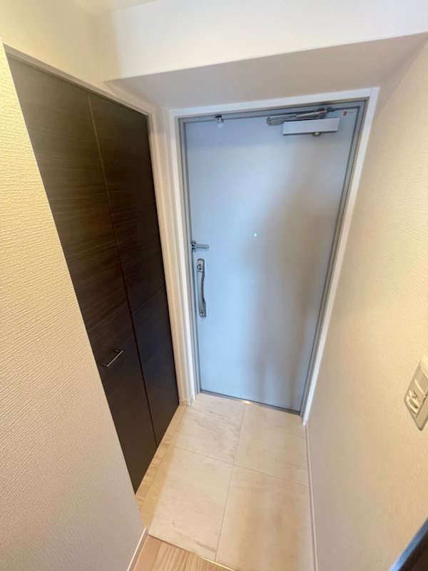 S-RESIDENCE北浜の玄関
