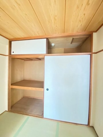 オカダハイライズの収納