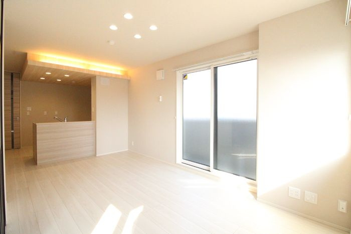 D-ROOM板付の居間・リビング