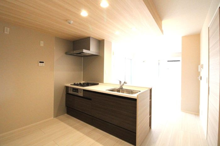 D-ROOM板付のキッチン