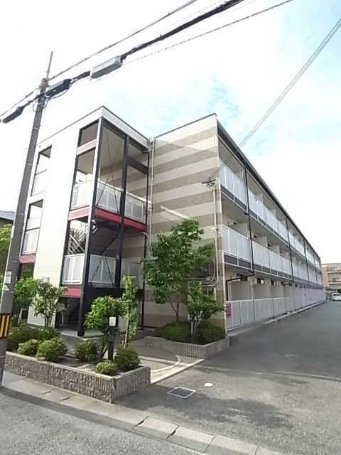 レオパレスシャンテの外観