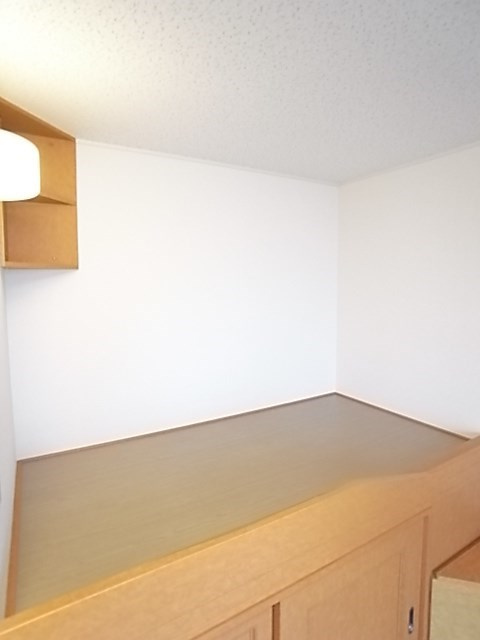 レオパレスシャンテ