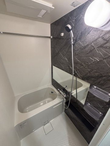 ＭＡＸＩＶ尼崎の浴室