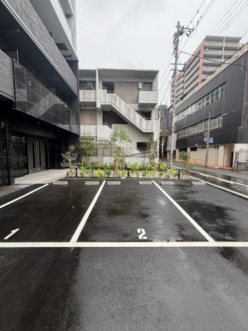 ＭＡＸＩＶ尼崎の駐車場