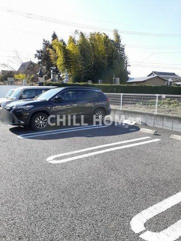ピーチハッピネスの駐車場|当社、チルホームのHPもご覧ください(^^)/物件情報多数♪
