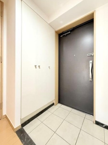 プレミアコンフォート西荻窪の玄関