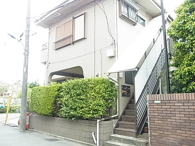 コーポモリオカのエントランス