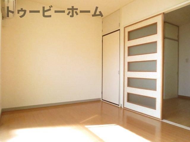 煉瓦館15の居間・リビング|画像は同物件別室になります。