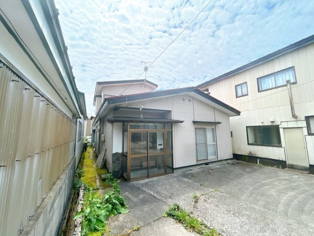 大仙市大曲須和町二丁目　戸建ての画像