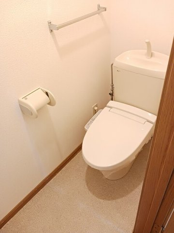 ビレッジあいＢのトイレ|清潔感のあるトイレです