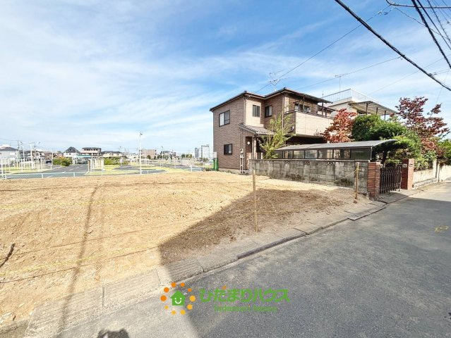 久喜市久喜東第10　新築一戸建て　02　リーブルガーデン