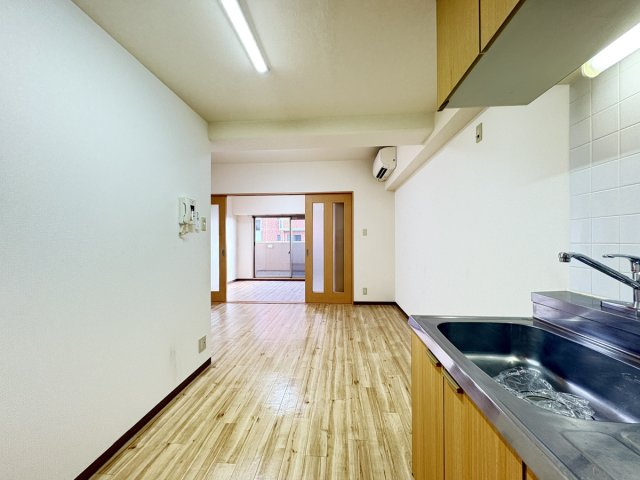 マンションニューヨーク医大東の居間・リビング