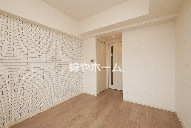 プレサンス大国町ブライスの洋室|明るい洋室です