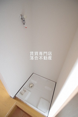 【設備】 | メイプルコート | 洗濯機置場