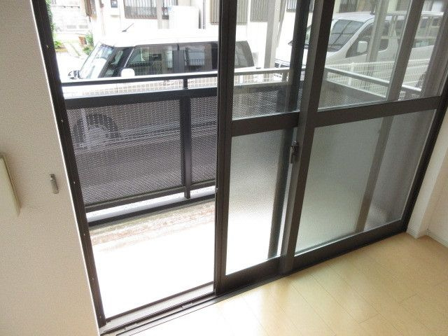 アルバータⅥのバルコニー