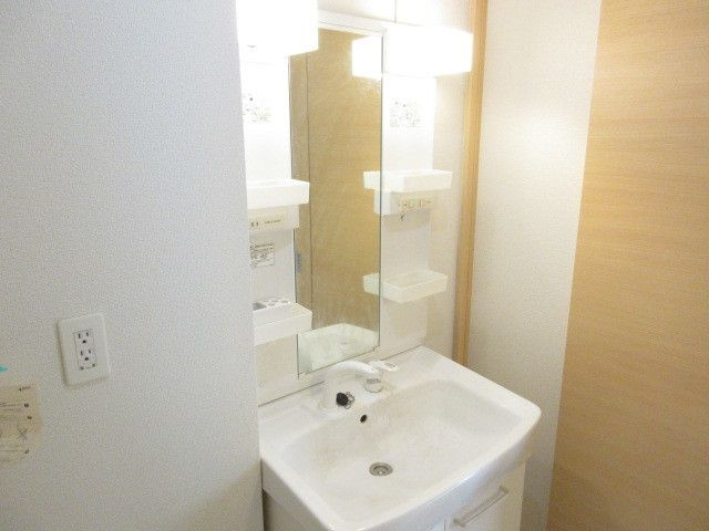 アルバータⅥの洗面所