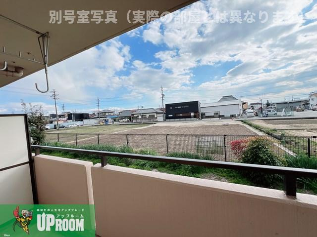 アズールのバルコニー