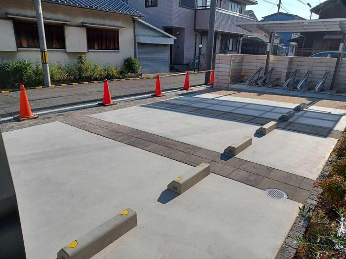 モンレーヴはくようの駐車場