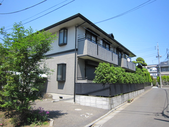 シャトレJINDAI　A棟の外観
